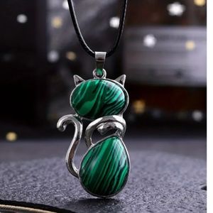 NWT Purrfect Gemstone Malachite Silver Tone Cat Pendant with Necklace!